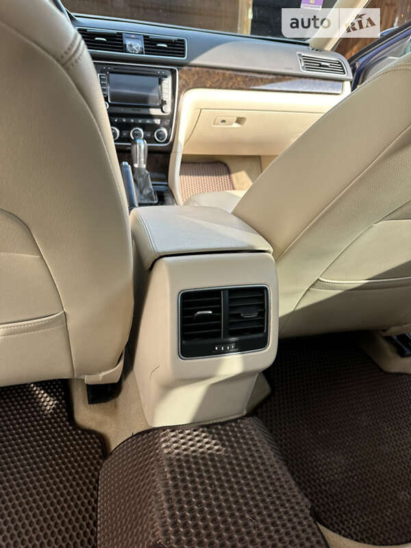 Седан Volkswagen Passat 2013 в Киеве фото 25 Седан Volkswagen Passat 2013 в Киеве