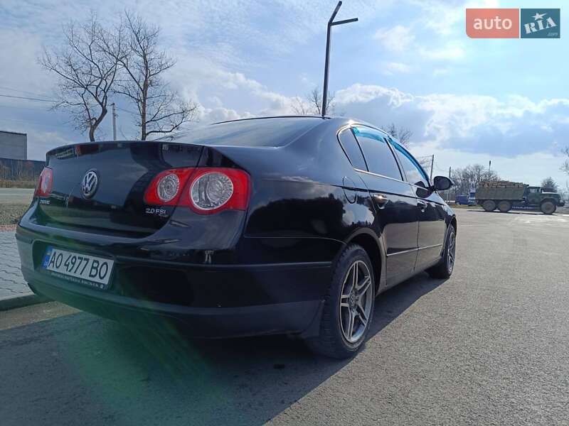 Седан Volkswagen Passat 2007 в Иршаве