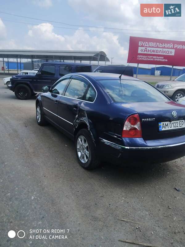 Седан Volkswagen Passat 2004 в Одесі