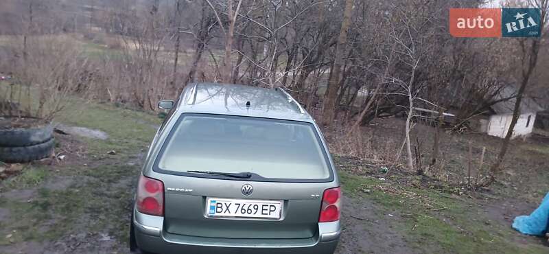 Универсал Volkswagen Passat 2002 в Изяславе