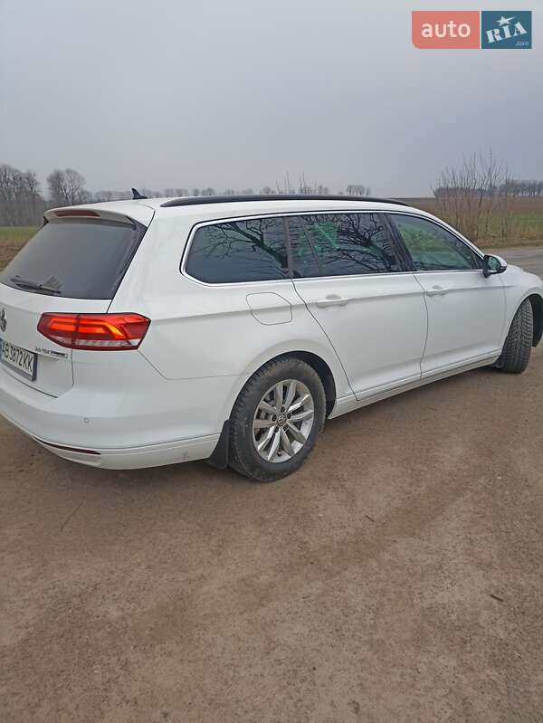 Универсал Volkswagen Passat 2016 в Шаргороде