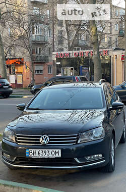 Универсал Volkswagen Passat 2014 в Одессе