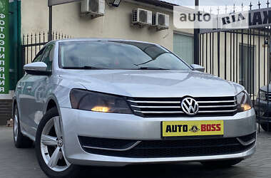 Седан Volkswagen Passat 2012 в Николаеве