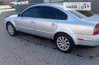 Седан Volkswagen Passat 2001 в Городенці