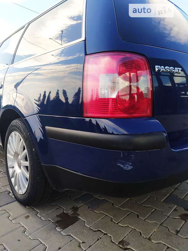 Универсал Volkswagen Passat 2003 в Львове