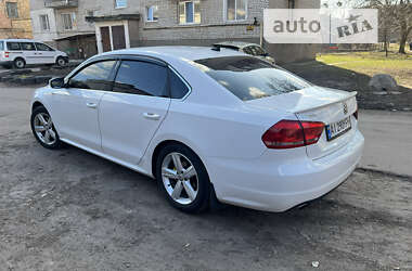 Седан Volkswagen Passat 2014 в Житомирі