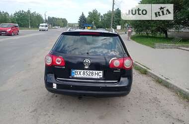 Универсал Volkswagen Passat 2010 в Хмельницком