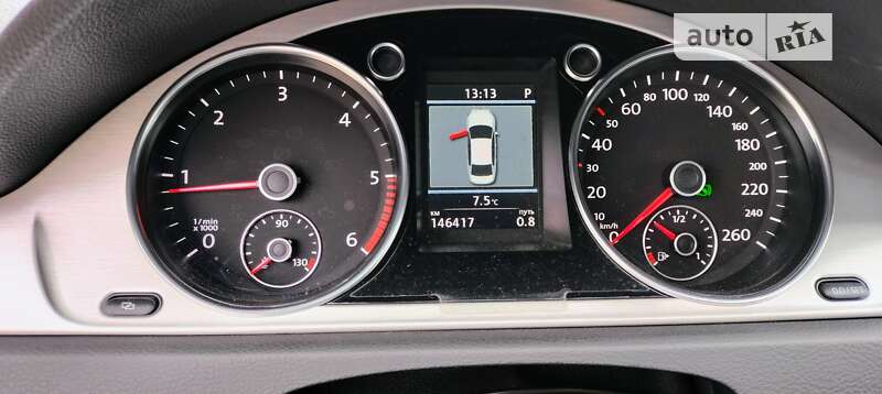 Седан Volkswagen Passat 2012 в Ужгороде