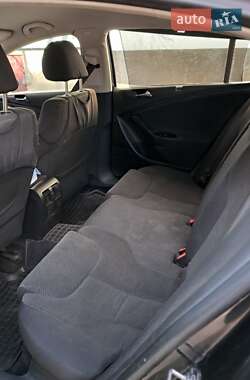 Седан Volkswagen Passat 2008 в 