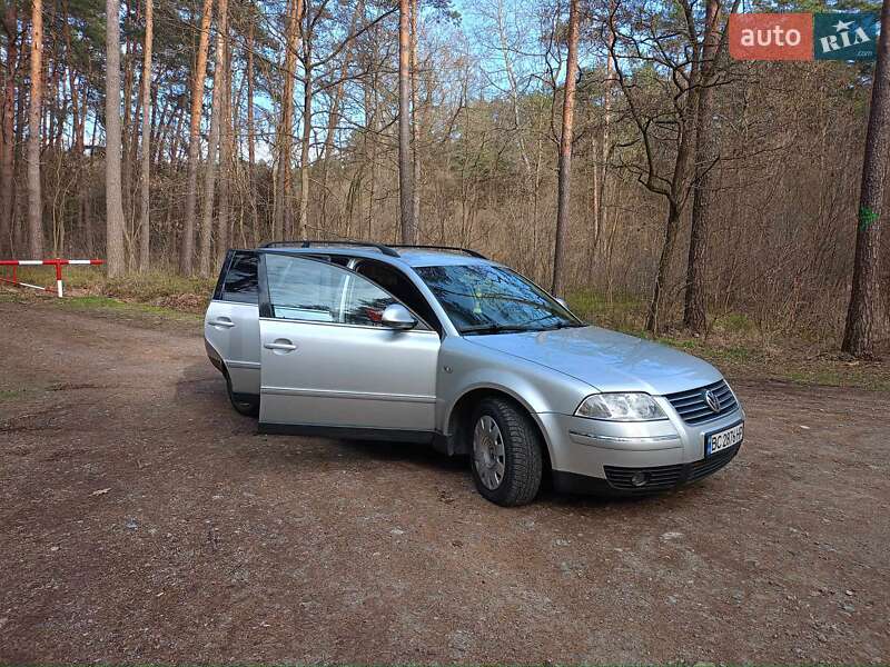 Универсал Volkswagen Passat 2004 в Яворове фото 4 Универсал Volkswagen Passat 2004 в Яворове