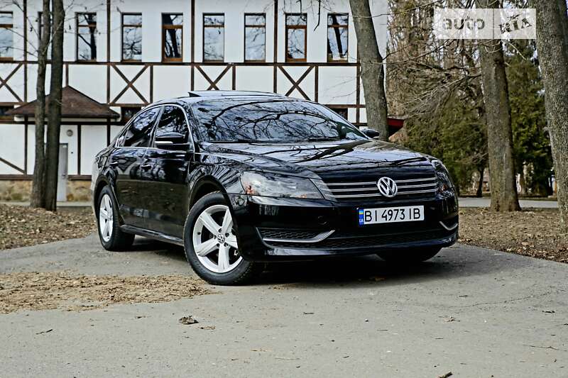 Седан Volkswagen Passat 2012 в Полтаве