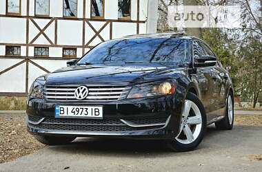 Седан Volkswagen Passat 2012 в Полтаве