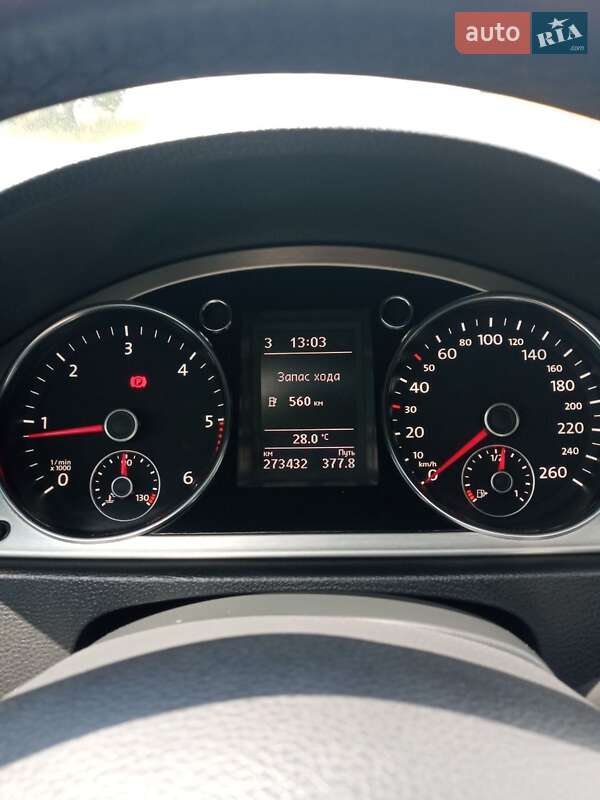 Универсал Volkswagen Passat 2014 в Гайвороне