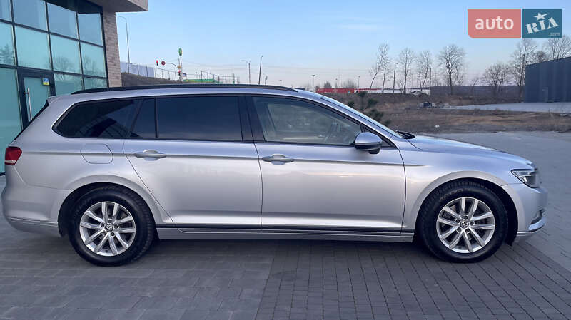Универсал Volkswagen Passat 2015 в Хмельницком