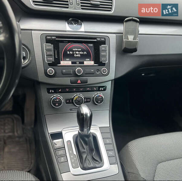 Универсал Volkswagen Passat 2013 в Ровно