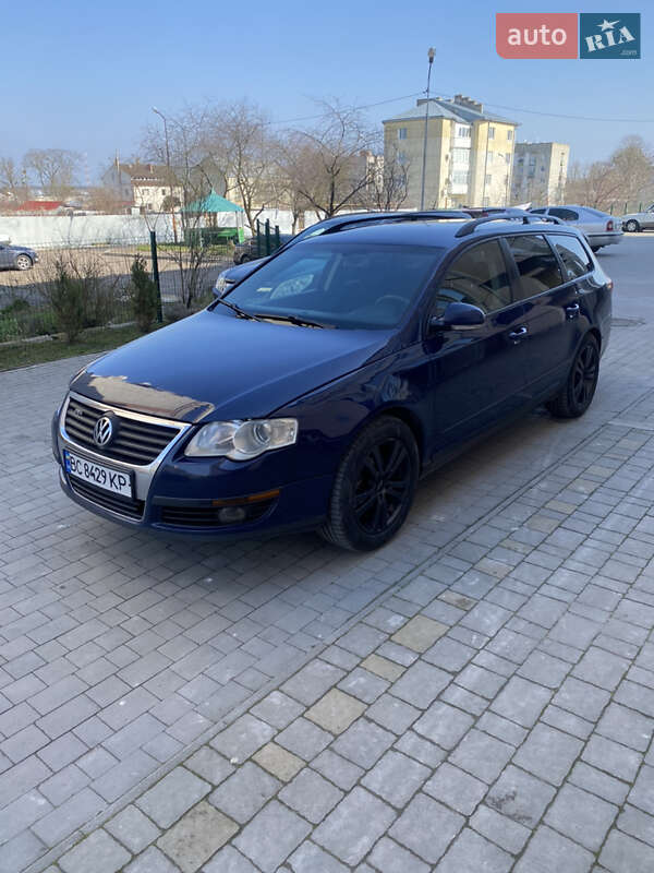 Универсал Volkswagen Passat 2006 в Радехове