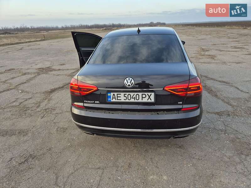 Седан Volkswagen Passat 2017 в Петрове