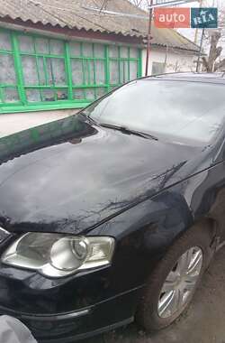 Седан Volkswagen Passat 2007 в Николаеве