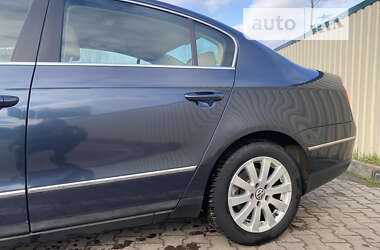 Седан Volkswagen Passat 2006 в Хмельницькому