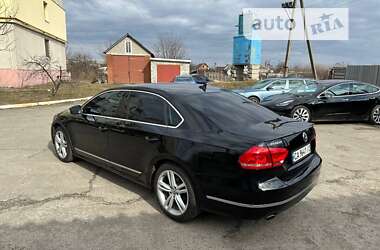 Седан Volkswagen Passat 2014 в Харкові