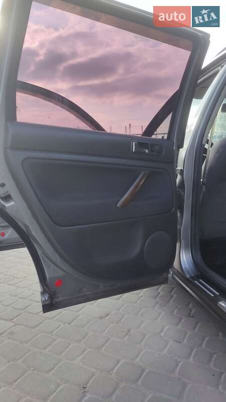 Универсал Volkswagen Passat 2004 в Кременчуге