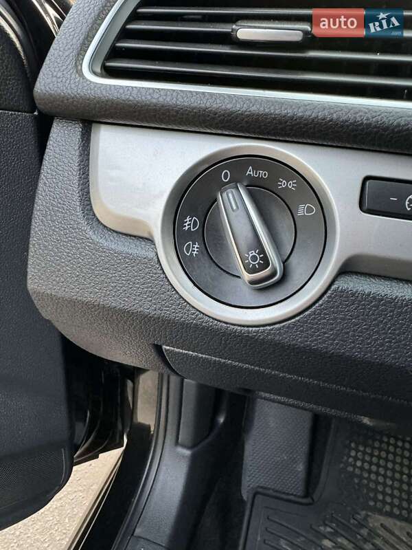 Седан Volkswagen Passat 2012 в Кривом Роге