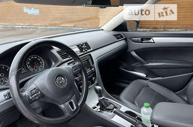 Седан Volkswagen Passat 2013 в Чернігові