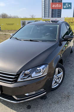 Седан Volkswagen Passat 2013 в Броварах