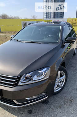 Седан Volkswagen Passat 2013 в Броварах