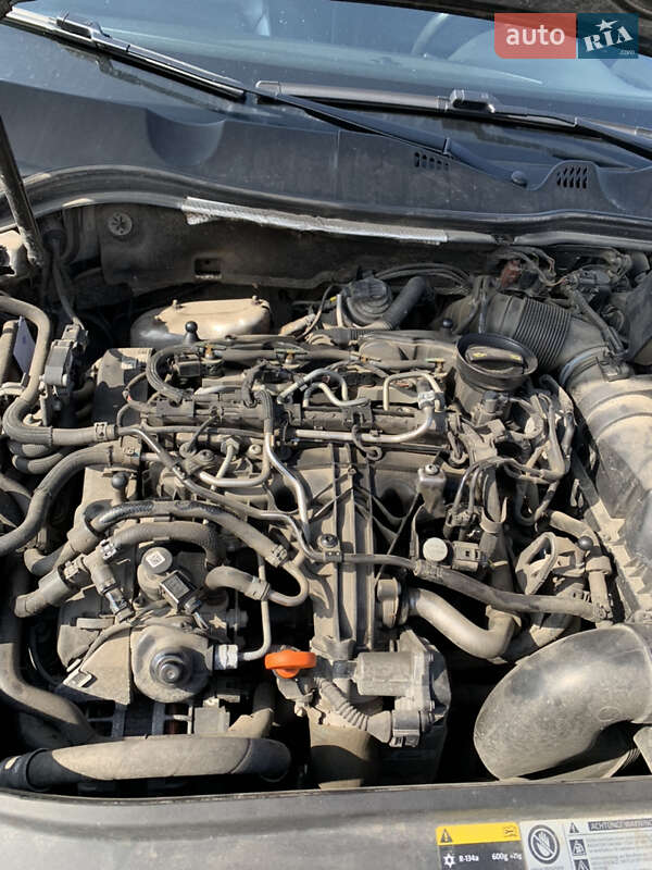 Седан Volkswagen Passat 2013 в Гайвороне