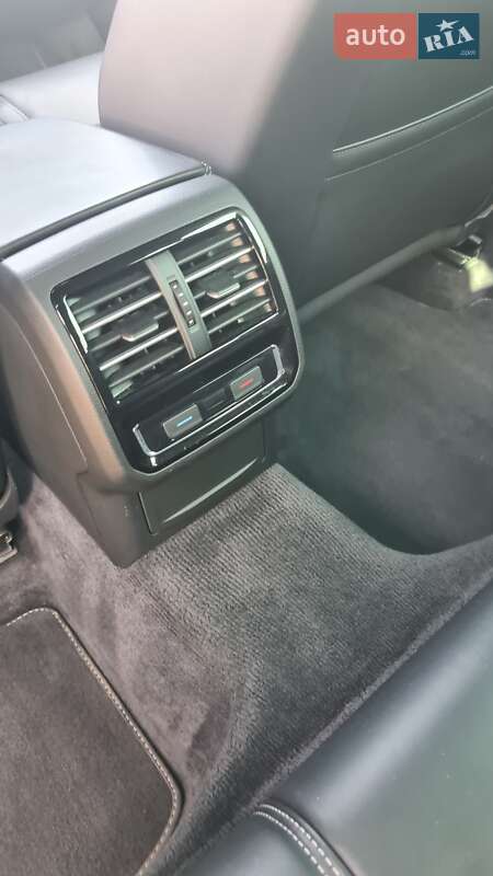 Универсал Volkswagen Passat 2018 в Самборе фото 31 Универсал Volkswagen Passat 2018 в Самборе