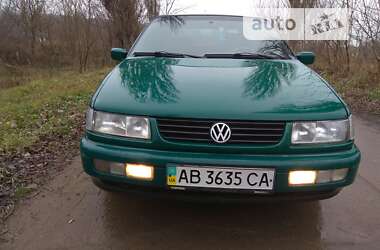 Седан Volkswagen Passat 1994 в Подольске