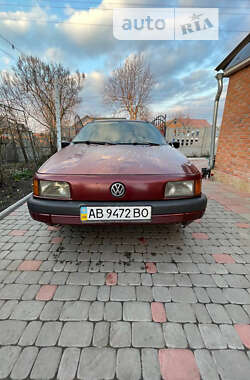Универсал Volkswagen Passat 1989 в Калиновке