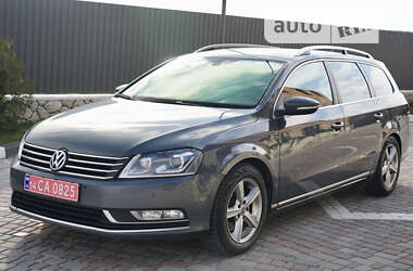 Универсал Volkswagen Passat 2012 в Тернополе