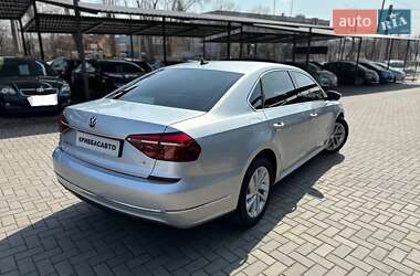 Седан Volkswagen Passat 2017 в Кривому Розі