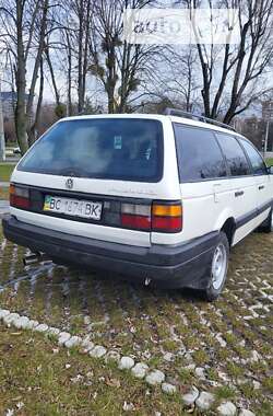 Универсал Volkswagen Passat 1992 в Львове