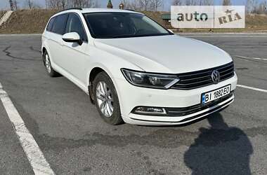 Універсал Volkswagen Passat 2016 в Полтаві