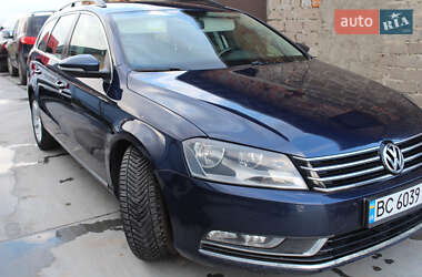 Универсал Volkswagen Passat 2011 в Каменке-Бугской