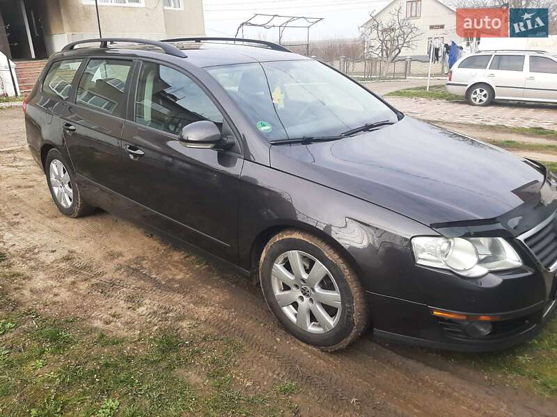 Универсал Volkswagen Passat 2009 в Кицмани