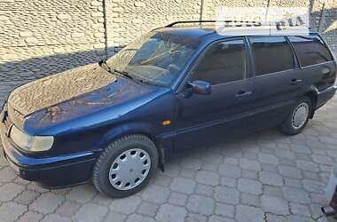 Универсал Volkswagen Passat 1995 в Вознесенске