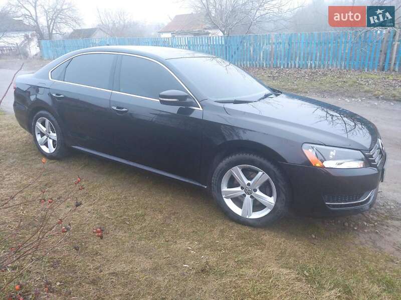 Седан Volkswagen Passat 2011 в Теплике