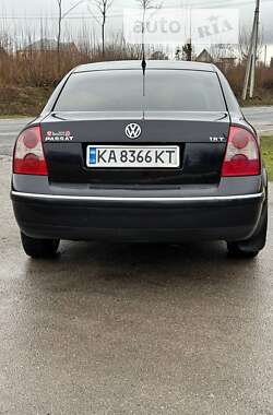 Седан Volkswagen Passat 2003 в Василькове