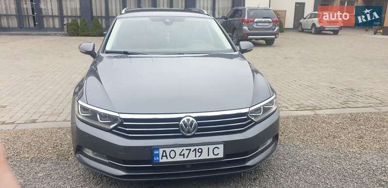Универсал Volkswagen Passat 2016 в Хусте