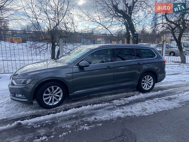 Универсал Volkswagen Passat 2015 в Виннице