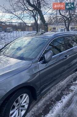 Универсал Volkswagen Passat 2015 в Виннице