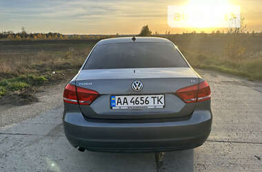 Седан Volkswagen Passat 2014 в Києві