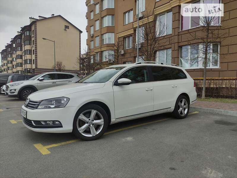 Volkswagen Passat 2011