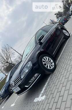 Седан Volkswagen Passat 2011 в Шепетівці