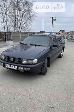 Универсал Volkswagen Passat 1994 в Вышгороде