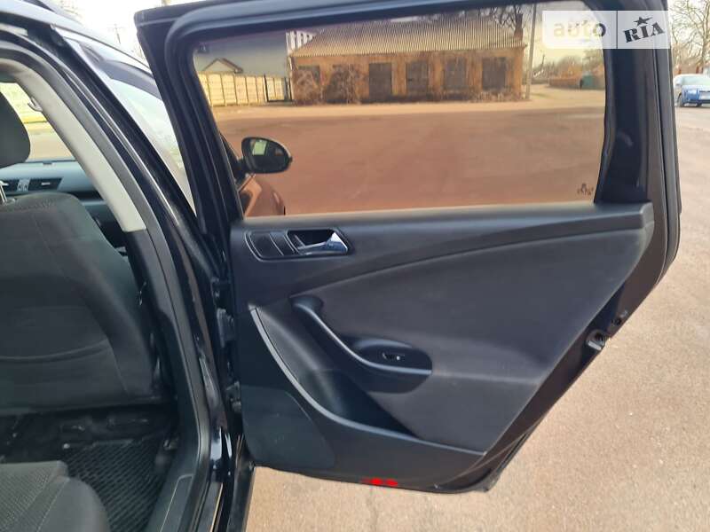 Универсал Volkswagen Passat 2007 в Киеве